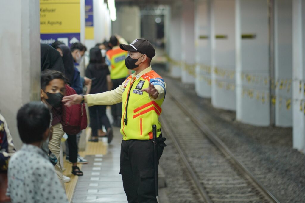 KAI-Commuter-Lakukan-Antisipasi-3-2